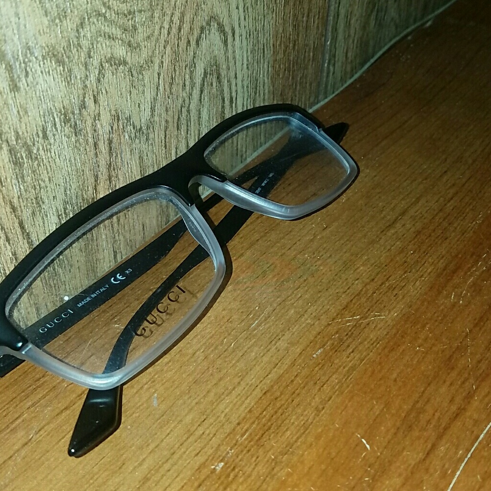 Gucci glasses